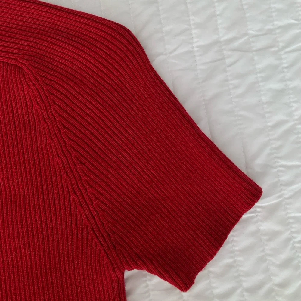 VTG 90s Limited America Knit Top Women M Cherry Red Ribbed Mockneck Short Sleeve